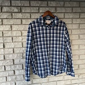Penguin Blue And White Plaid Button Down Size XL
